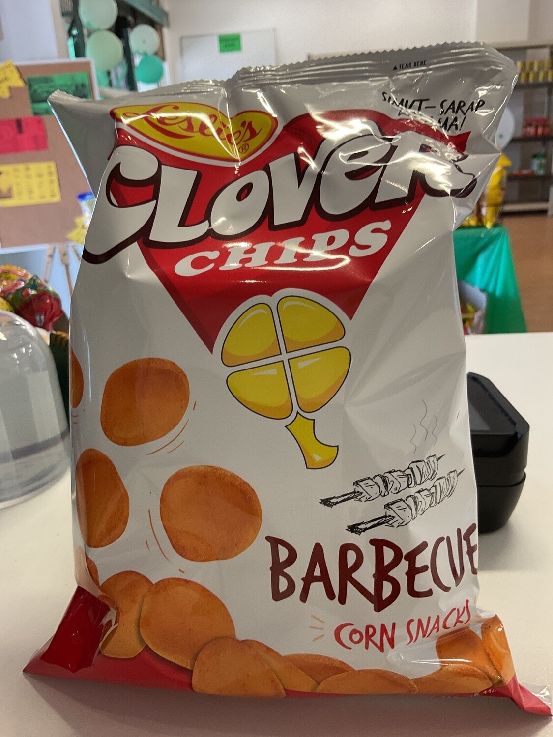 *LESLIE’S CLOVER CHIPS BBQ FLAVOUR  145G