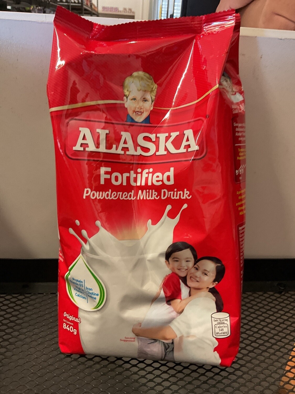 ALASKA POWDERED  MILK 840G