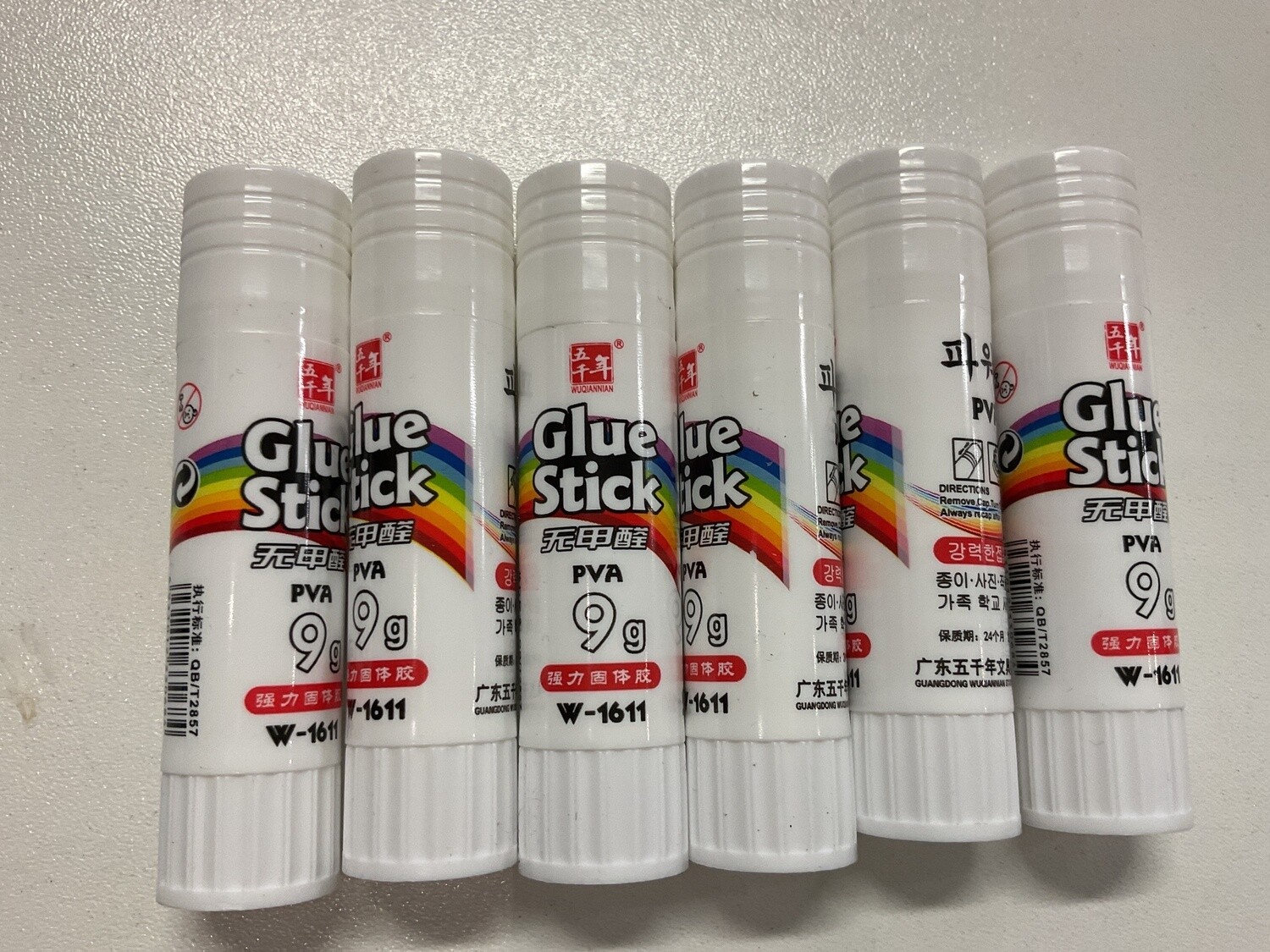 GLUE STICKS