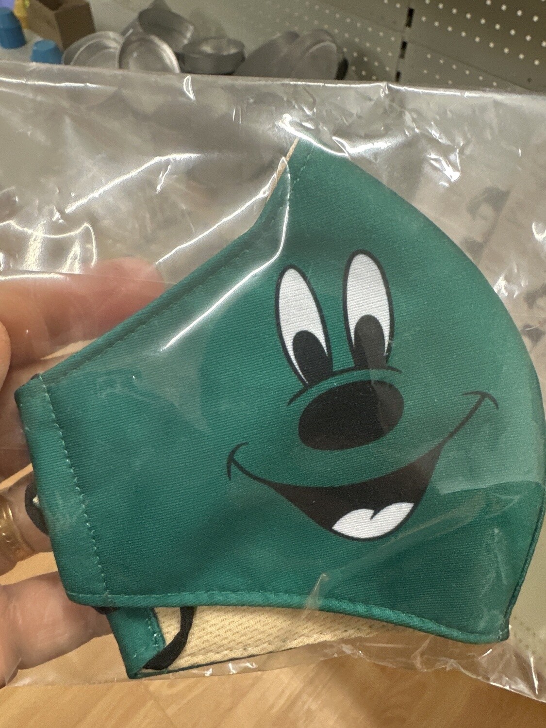 CHILD GREEN EYE RE USABLE MASK