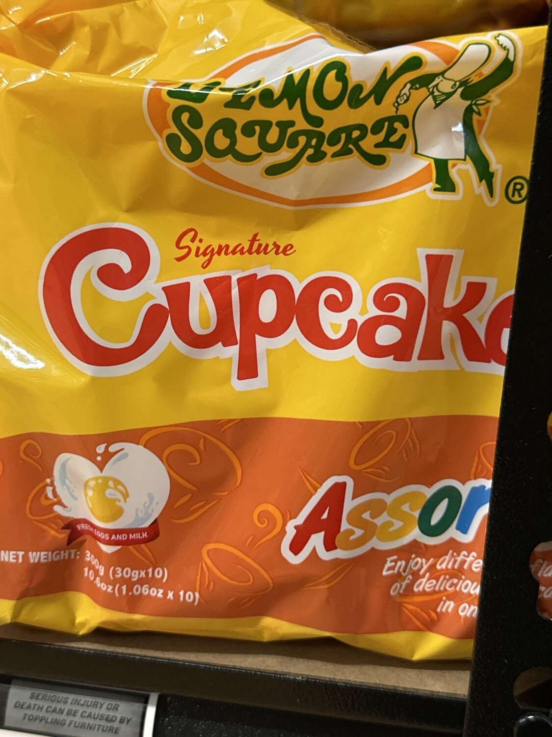 *LEMON SQUARE CUPCAKES ASSRTD 10X30G