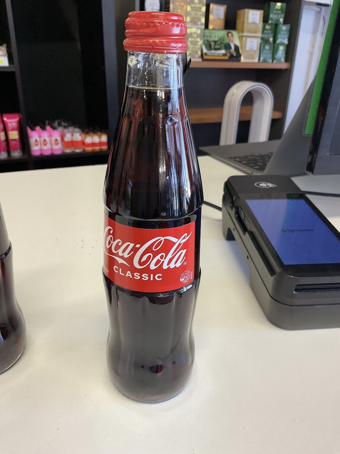 *COCA COLA CLASSIC GLASS BOT 330ML