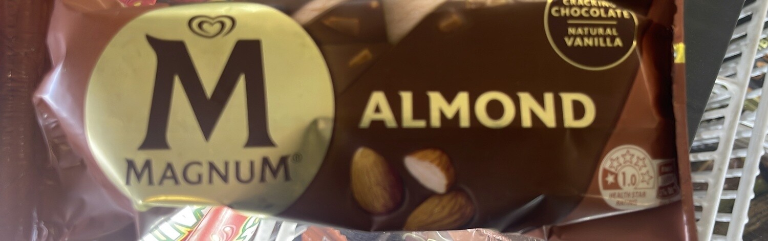 *MAGNUM ALMOND R1 110ML