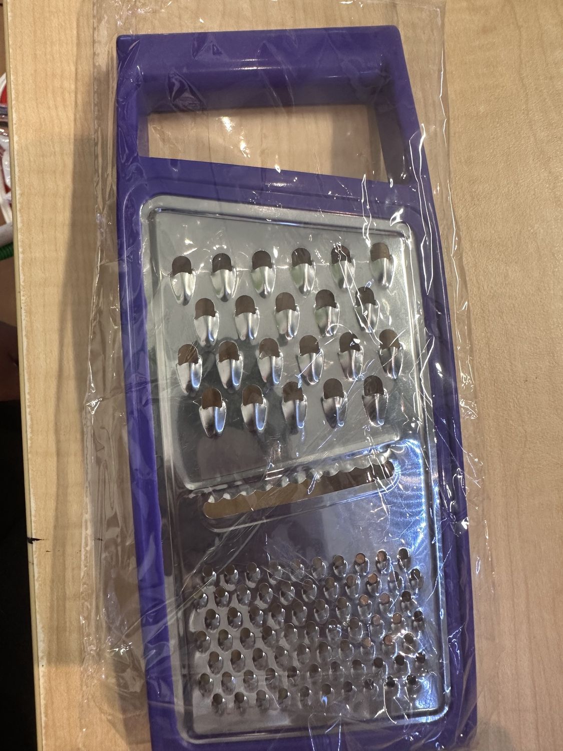 *MULTIFUNCTIONAL VEG CUTTER/GRATER