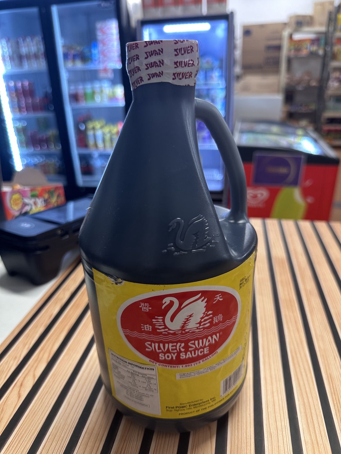 SILVER SWAN SOY SAUCE 1.89L