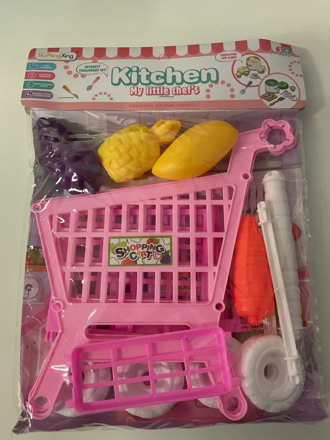 *SHOPPING CART w/ TOY FRUITS