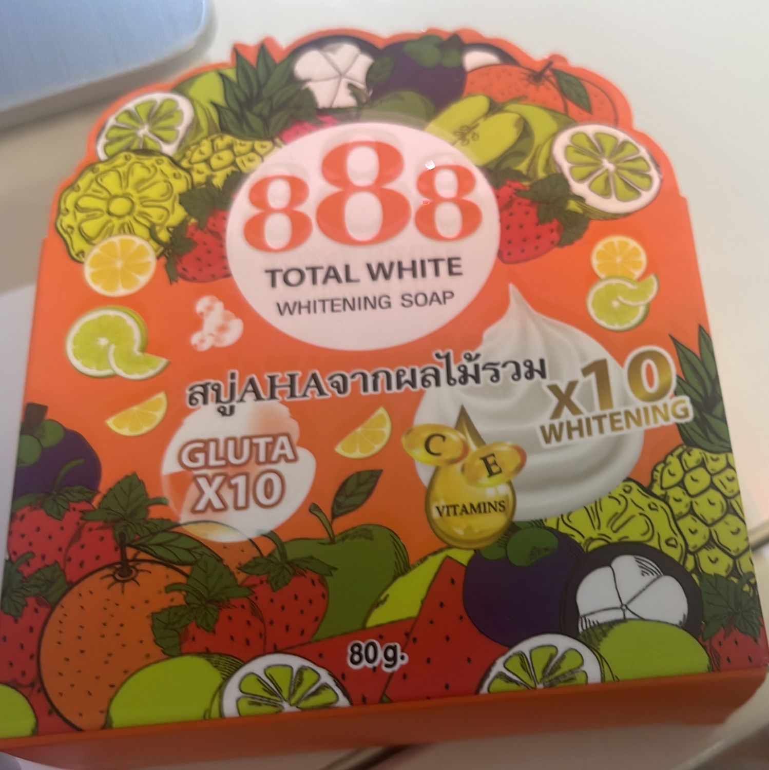 888 TOTAL WHITE WHITE SOAP 80G