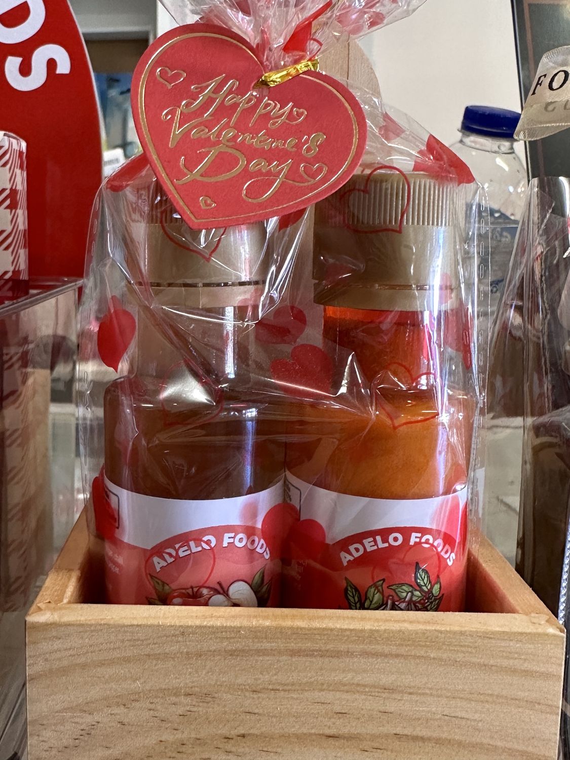 ADELO WOODEN GIFT PACK