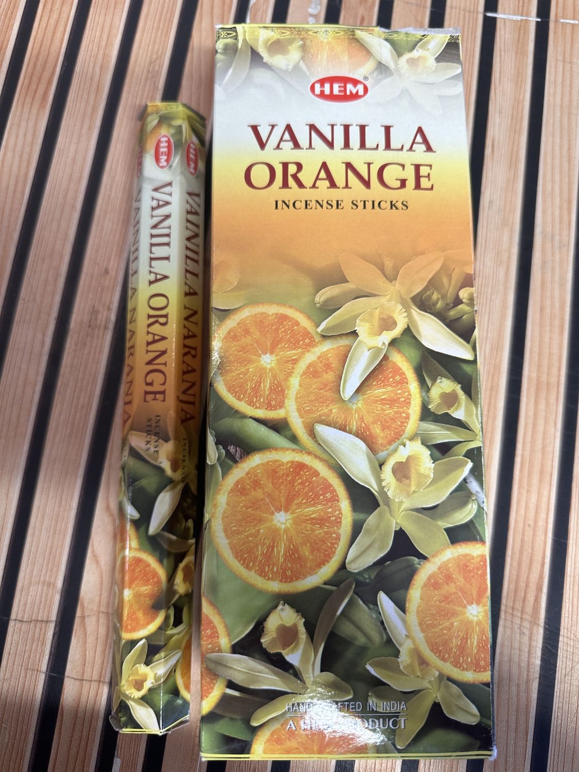 *INCENSE STICKS VANILLA ORANGE  SCENTS  20 STICKS
