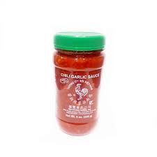 HUY FONG CHILI GARLIC SAUCE 226G