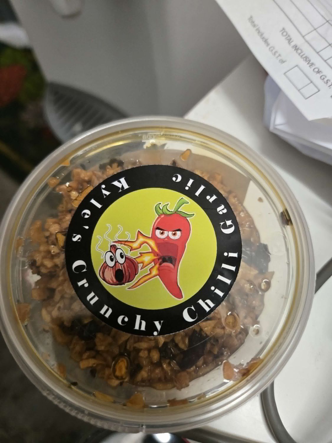 KYLE&#39;S CRUNCHY CHILLI GARLIC OIL MILD  150G