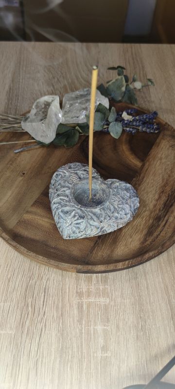 Herz Speckstein natur Teelicht- & Räucherstäbchenhalter