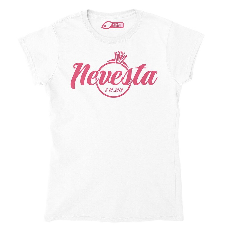 Nevesta s prsteňom a dátumom svadby