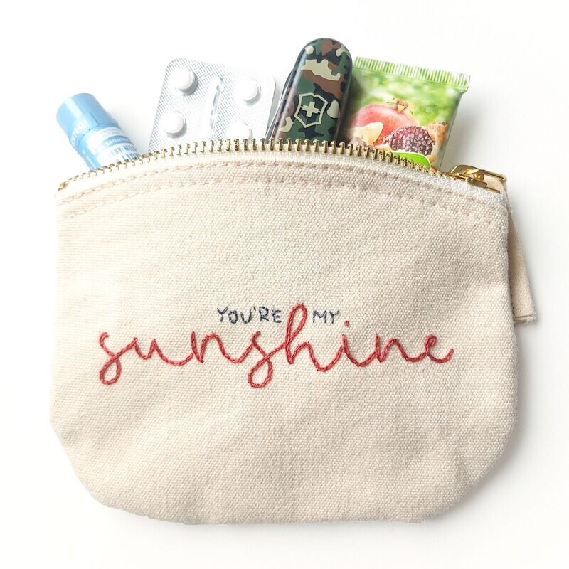 You are my sunshine - ručne vyšívaná kapsička