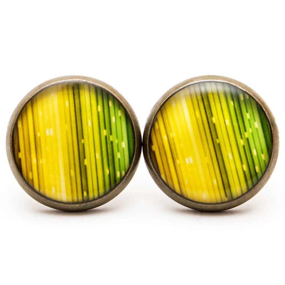 Greenish beauty Greenish beauty