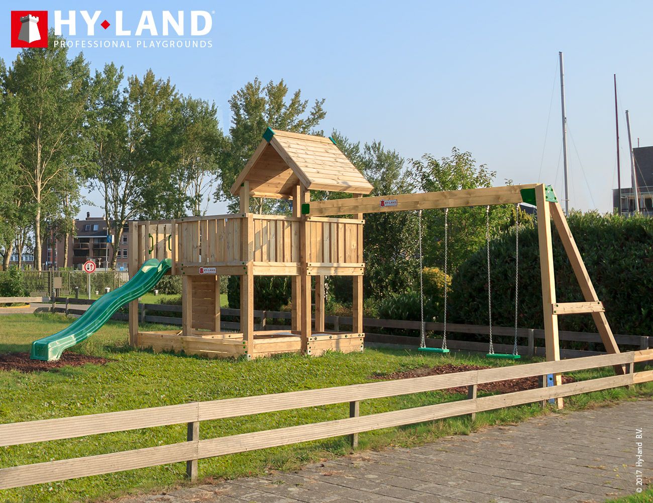 Hy-Land speeltoren P5s