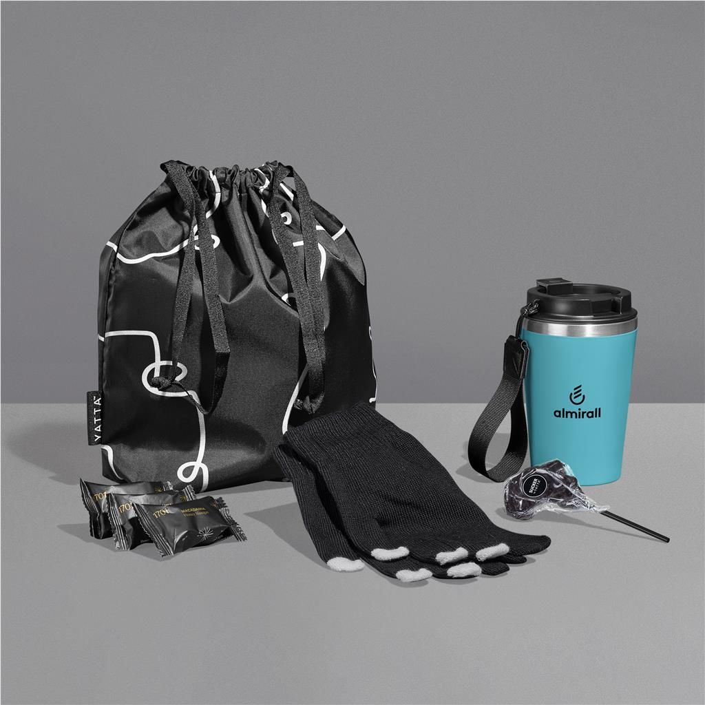 Yatta Cute &amp; Cosy Hamper