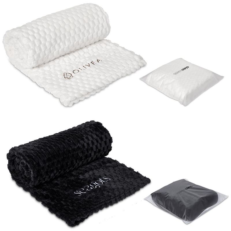 Serendipio Cozy Cloud Fleece Blanket