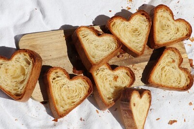 Pan de caja de Croissant Valentines &lt;3