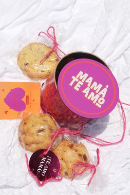 New York cookies box