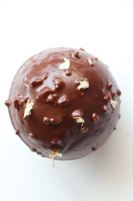 Esfera de croissant cubierta