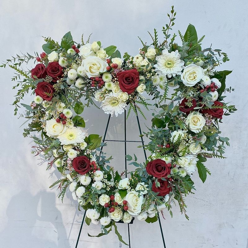 Loving Reds Open Heart