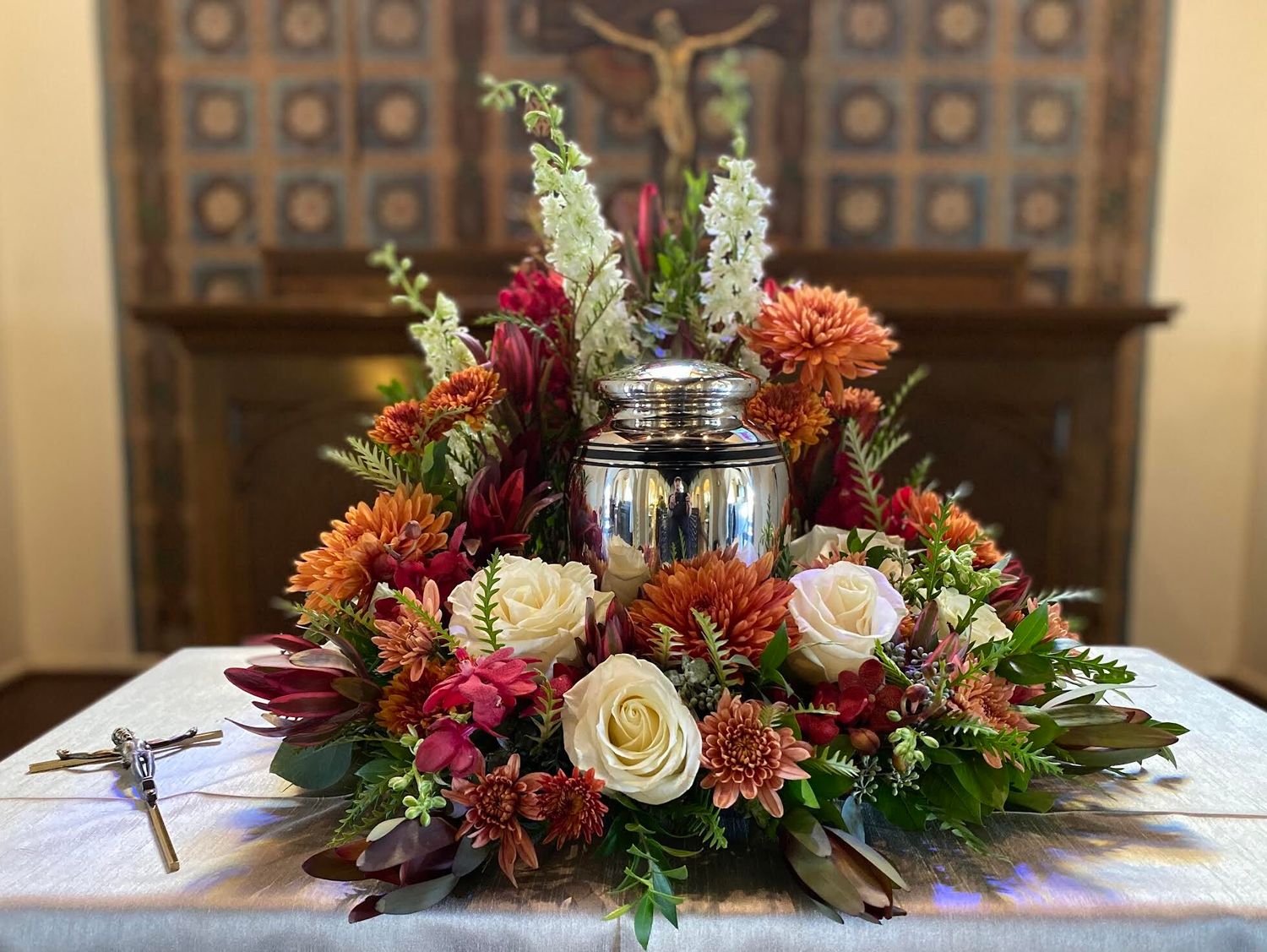 Peaceful Tribute Urn Piece