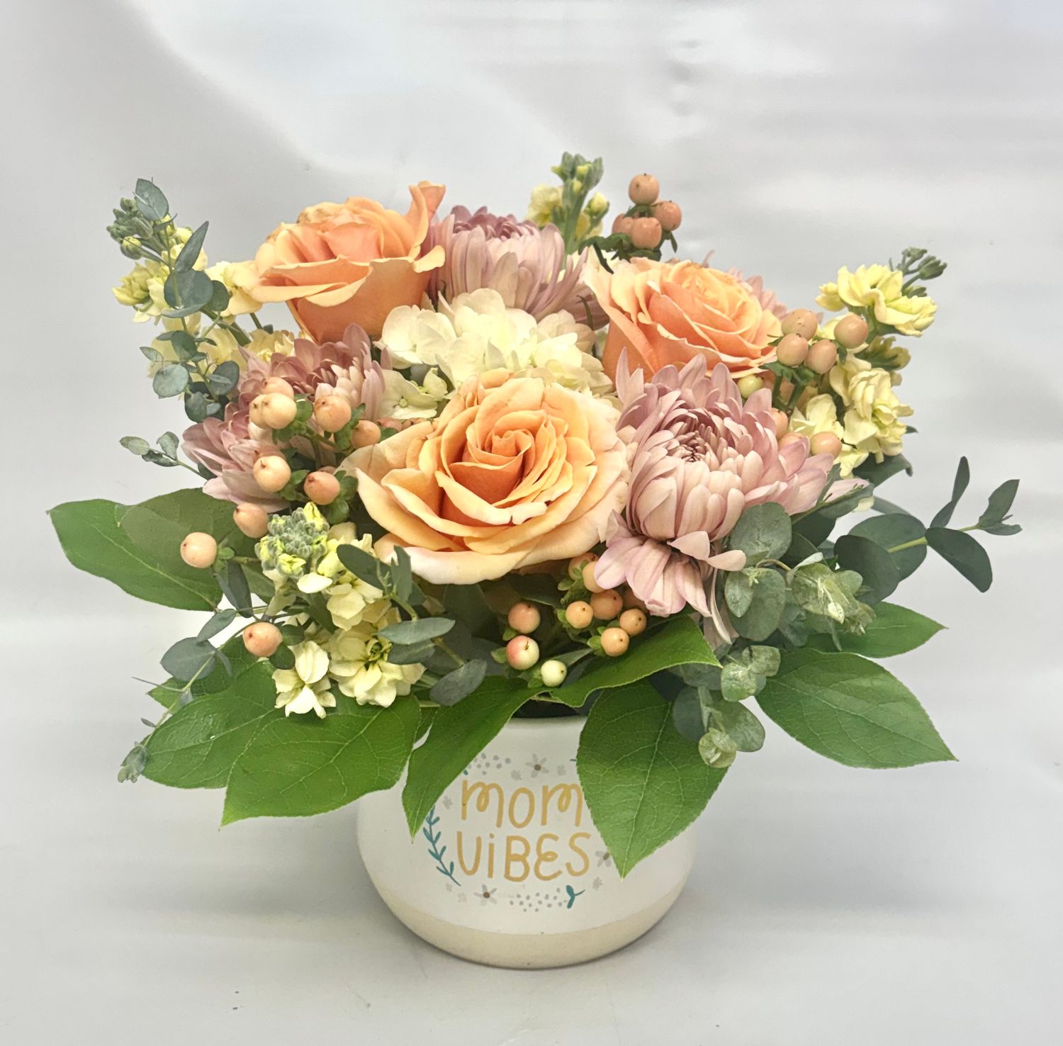 MOM VIBES