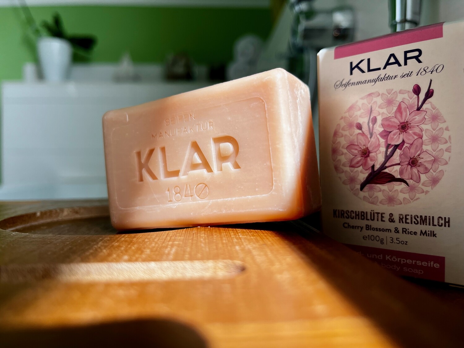 Klar&#39;s Kirschblüten- &amp; Reismilchseife