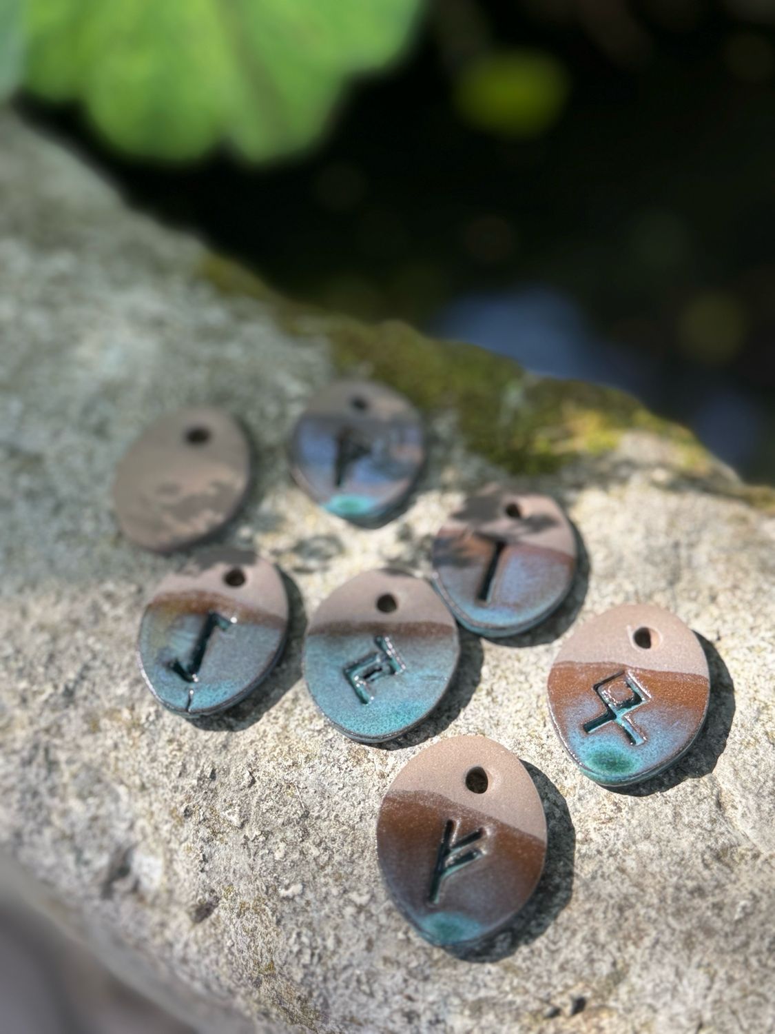 Jeu de runes « sagesse de l’eau »