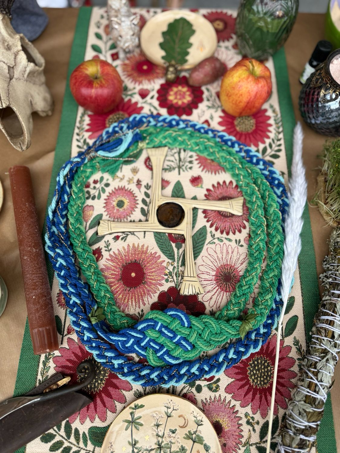 Tressage pour rituel de handfasting noué et tressé sur mesure avec couleurs personnalisées , plus de 20 couleurs à choix