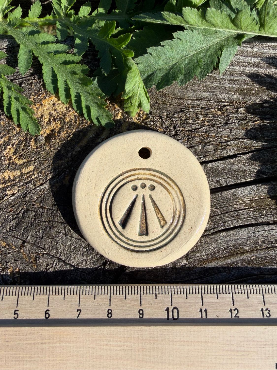 Talisman pendentif Awen réalisé à Alban hefin no68