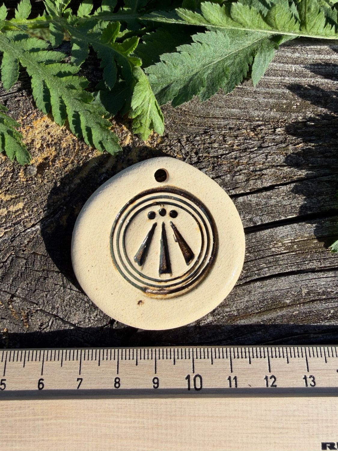 Talisman pendentif Awen réalisé à Alban hefin no69
