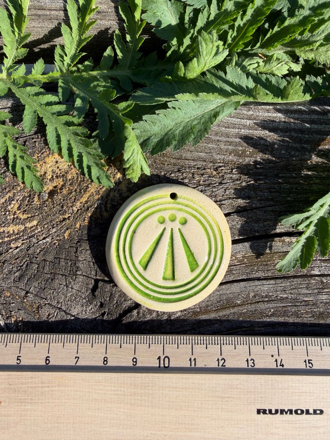 Talisman pendentif Awen réalisé à Alban hefin no54