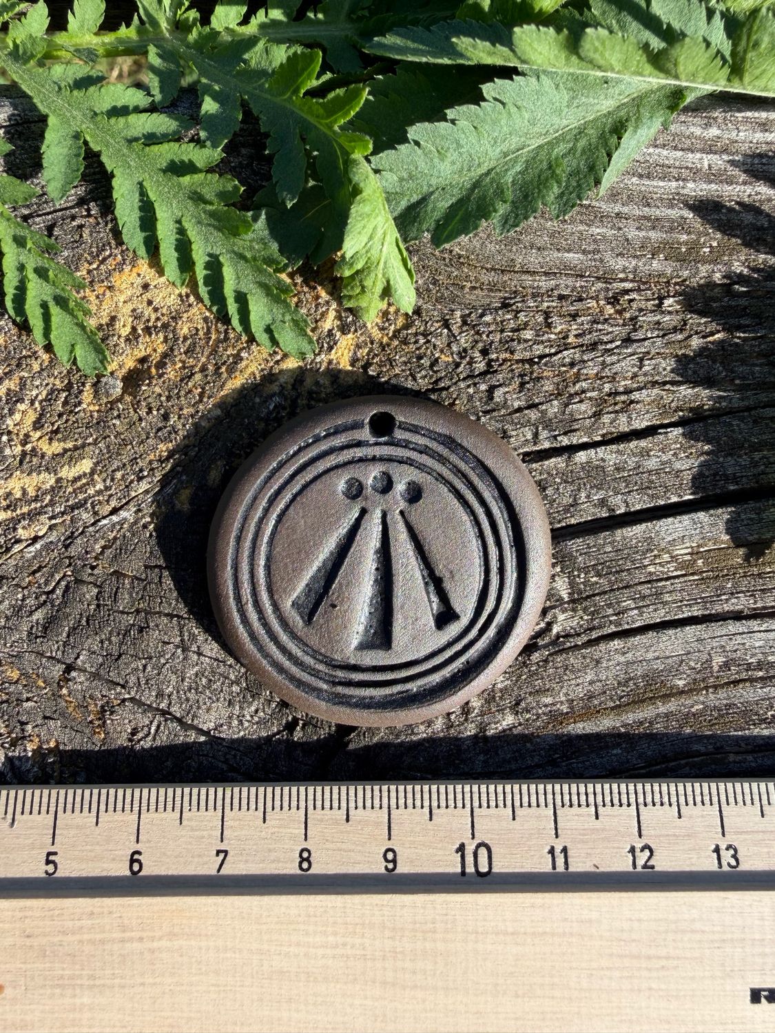 Talisman pendentif Awen réalisé à Alban hefin no60