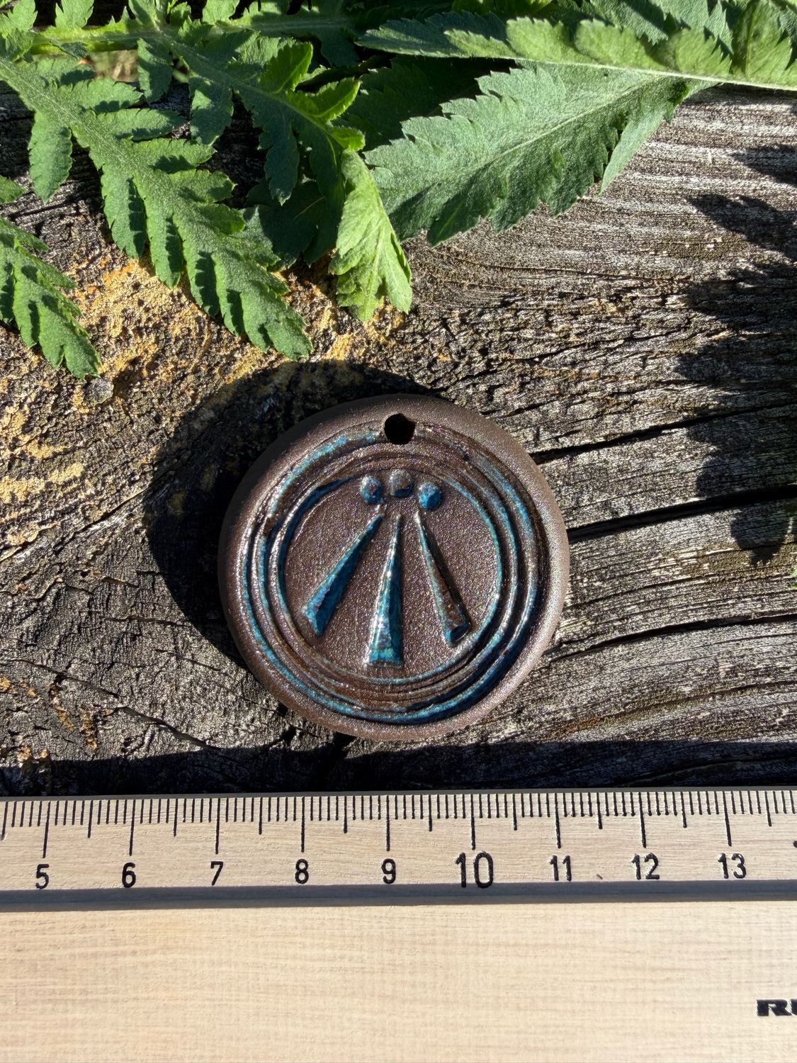 Talisman pendentif Awen réalisé à Alban hefin no61