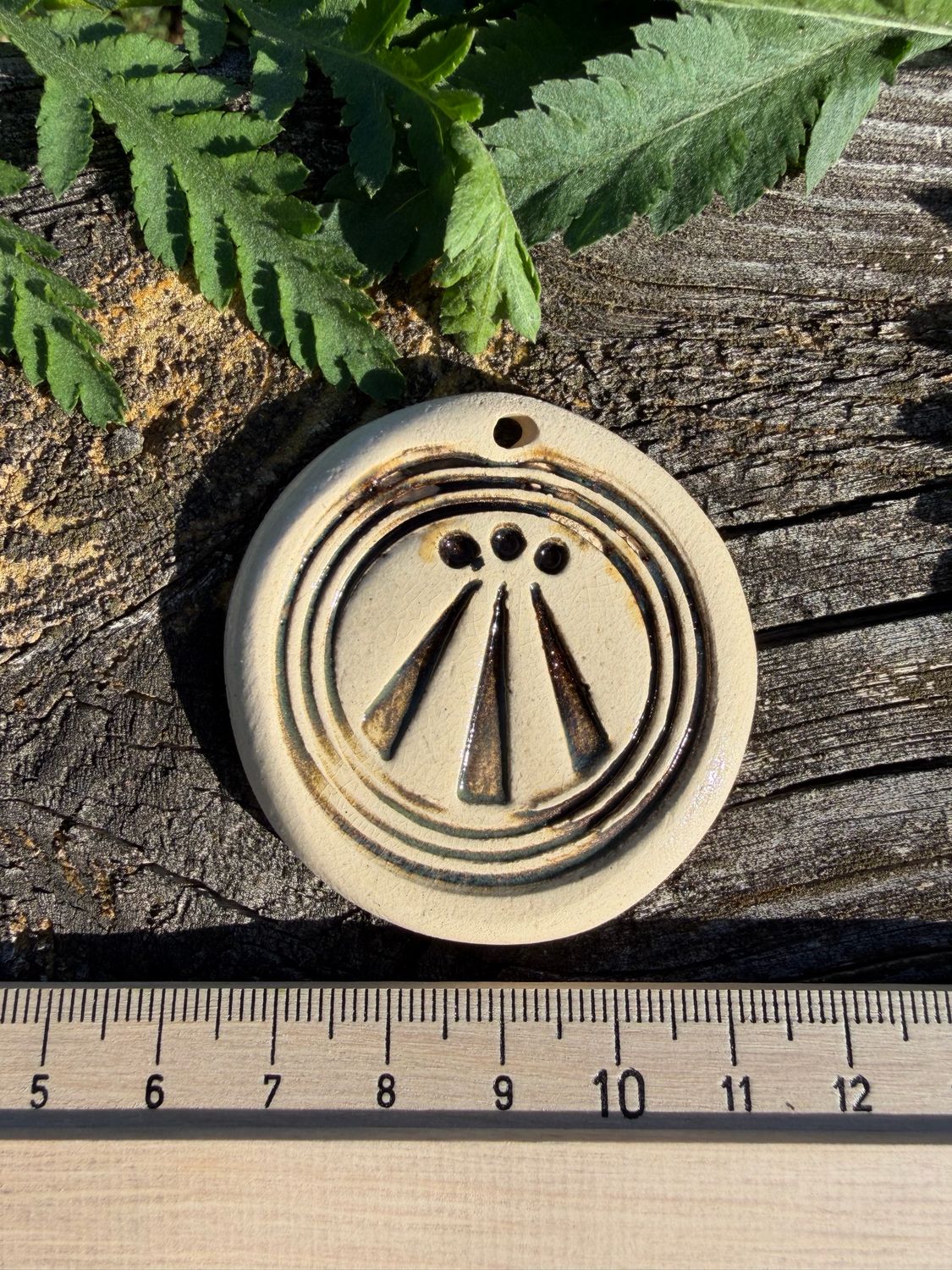 Talisman pendentif Awen réalisé à Alban hefin no66
