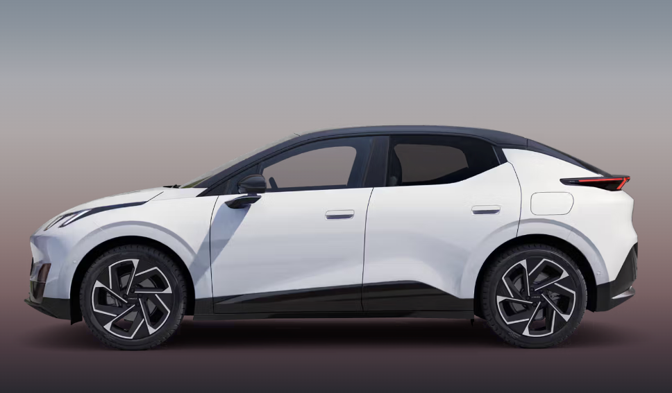 LYNK & CO 02 66KWH MORE RWD