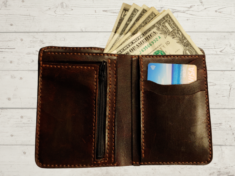 Bi-Fold Leather Wallet with Zipper Change Compartment