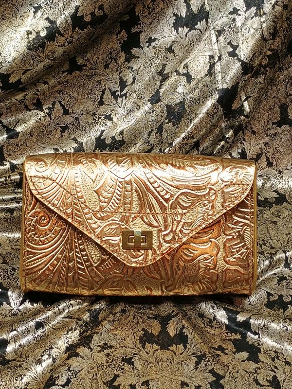 Exquisite Gold on Gold Clutch Purse