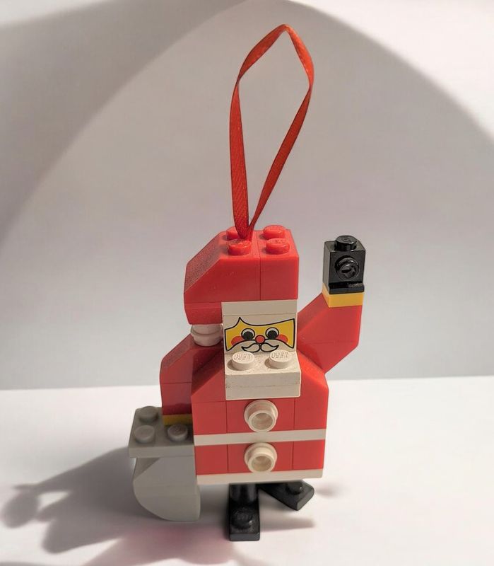 BrickCrafts Build-Your-Own Santa Ornament (bulk)