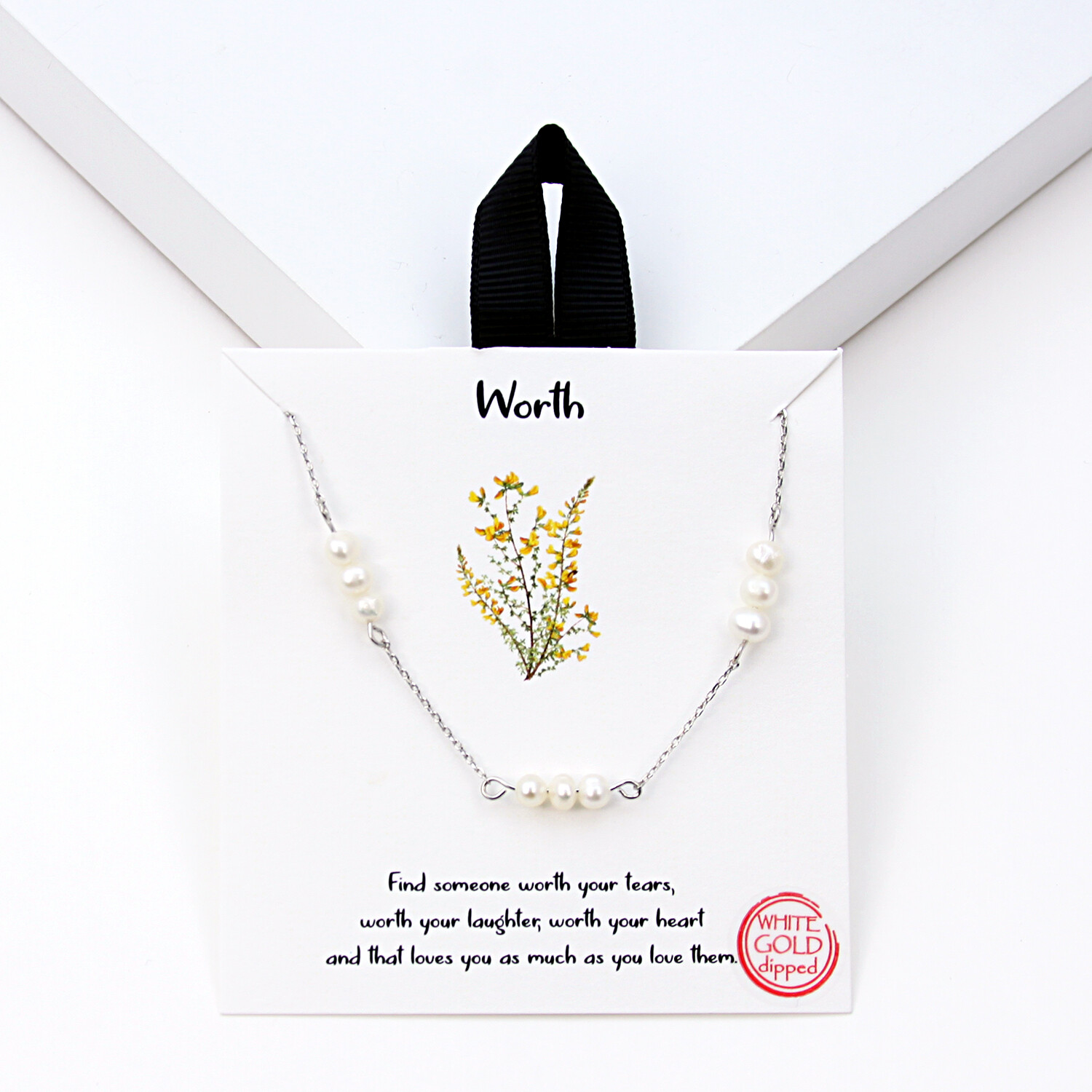 Worth / Triple Pearls Necklace, Color: SILVER