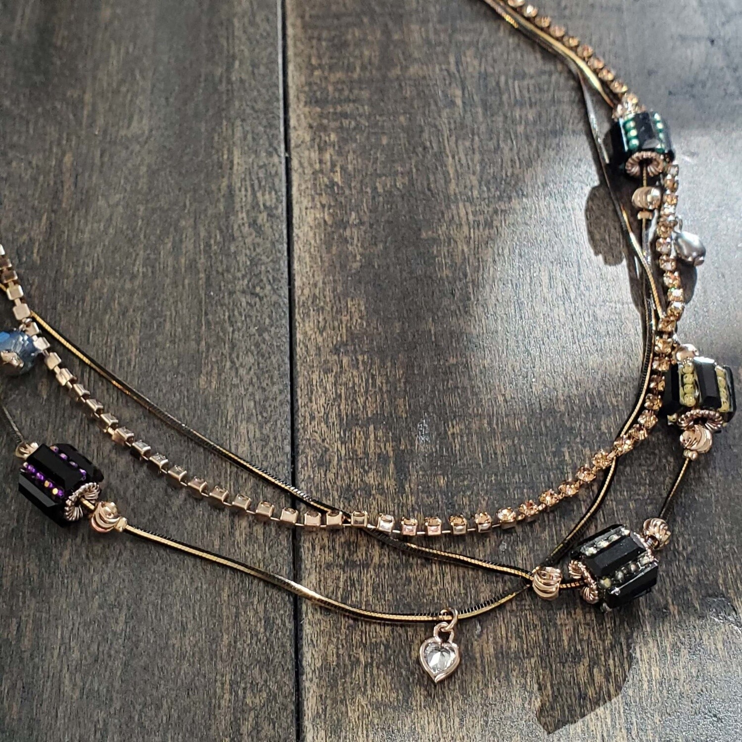 HANDMADE CRYSTALS NECKLACE