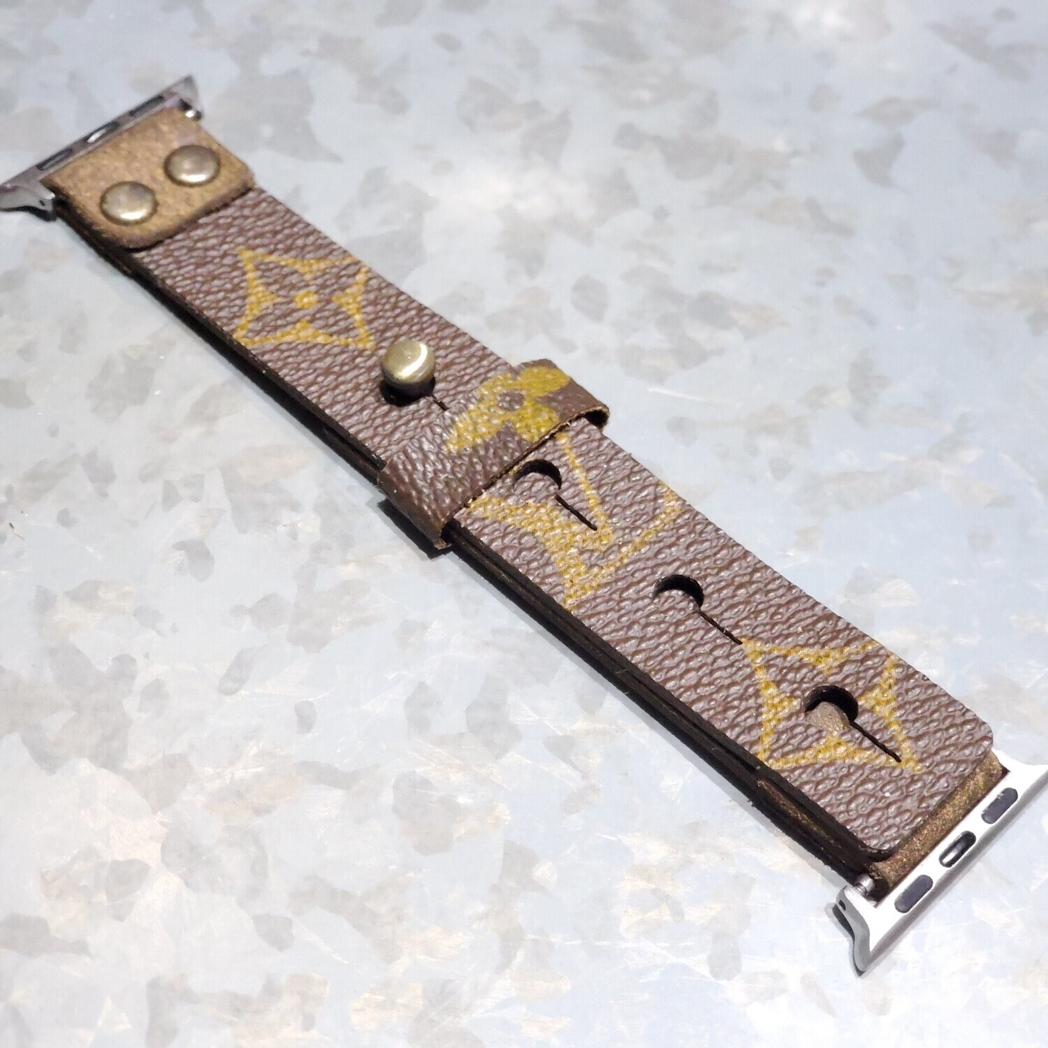 UPCYCLED LV APPLE WATCH BAND - Iconic