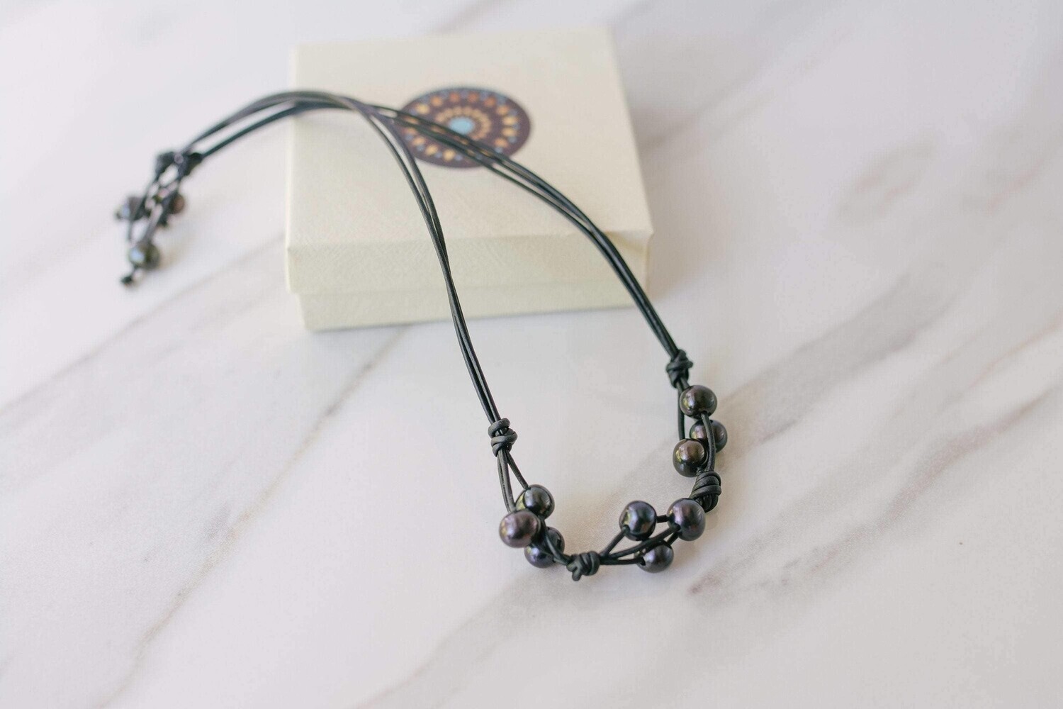 LEATHER &amp; PEARL CLUSTER NECKLACE, Color: BLACK/BLACK