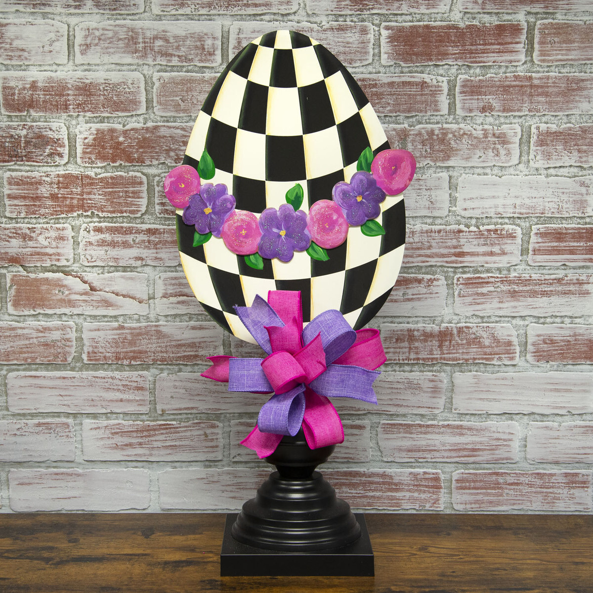ELEGANT EGG PANSY BANNER