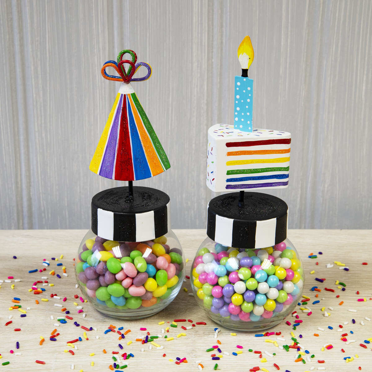 BIRTHDAY BUBBLE JAR - PARTY HAT