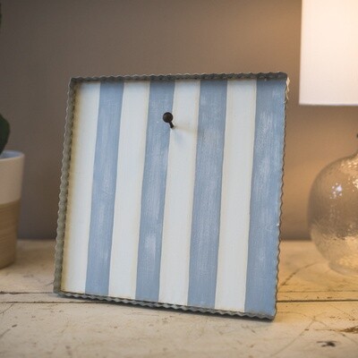 GREY &amp; WHITE DISPLAY BOARD