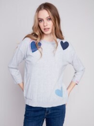 HEART PATCH SWEATER