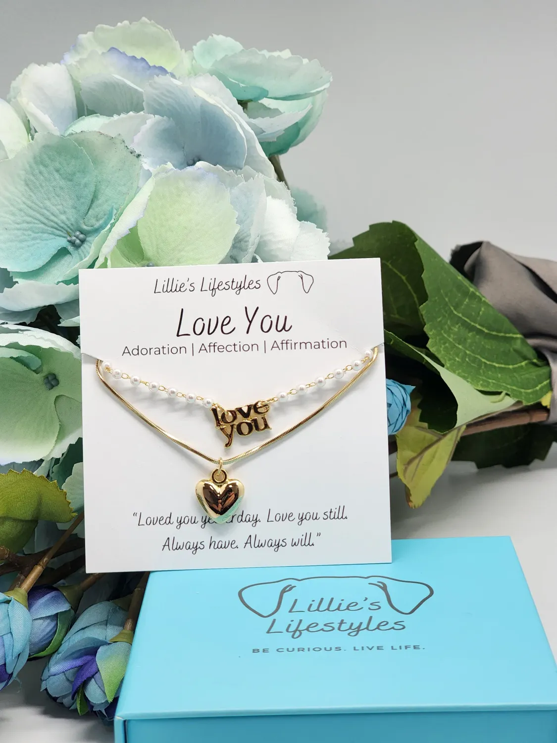 Love You, Color: Gold
